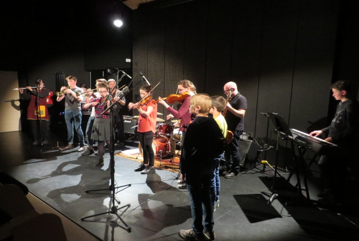 Du vent dans les cordes