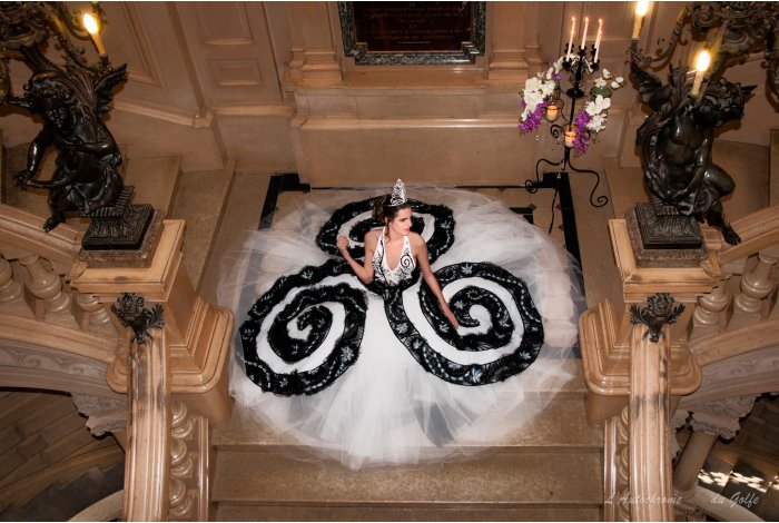 Défilé de mode par la styliste Lécy Créa