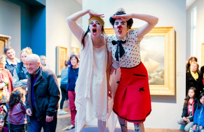 Nuit des musées: les clowns au musée
